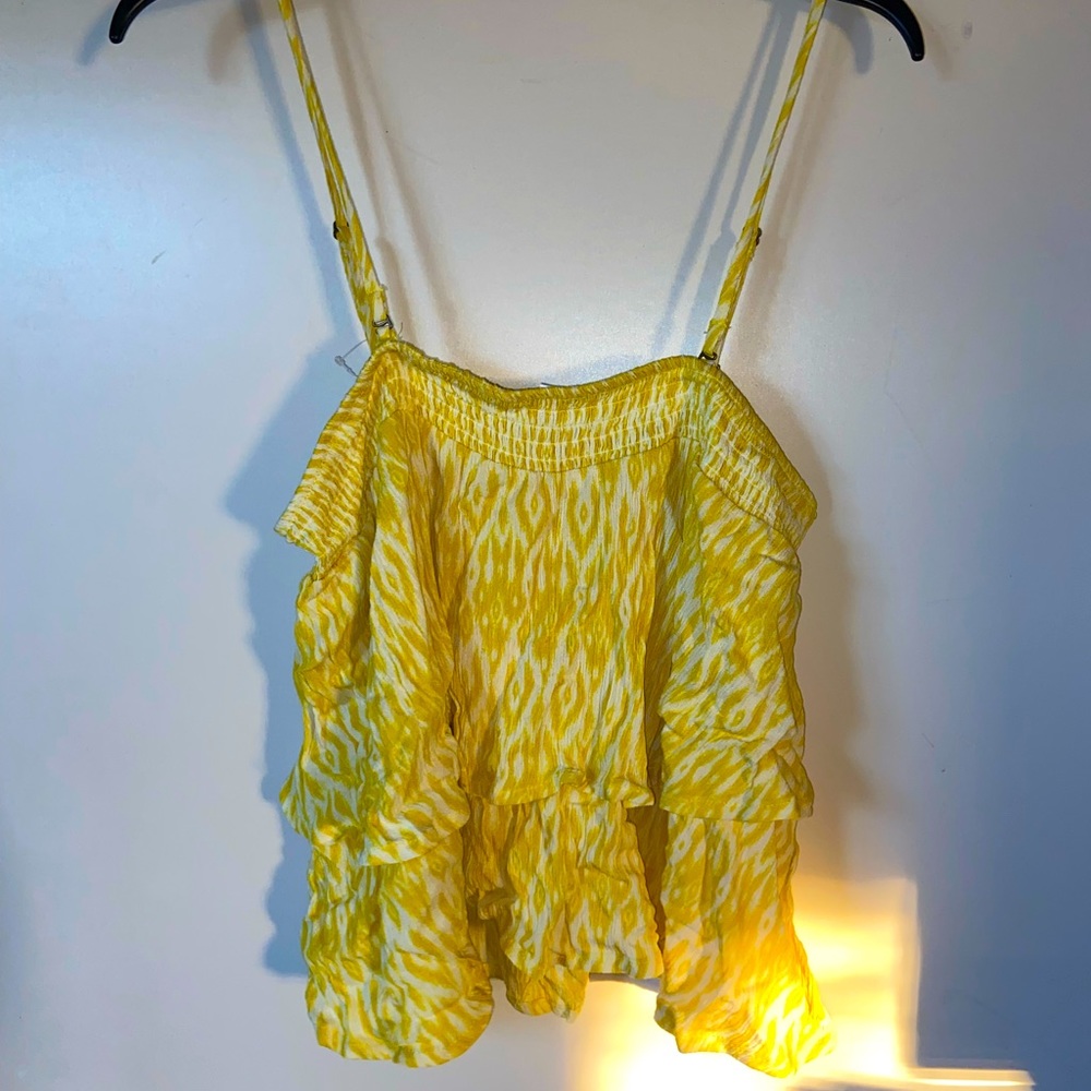 Brand new Yellow top